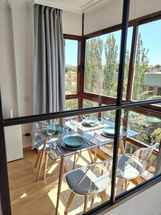 Madrid Wanda Aeropuerto Ifema Plenilunio Dy Apartment Exterior photo